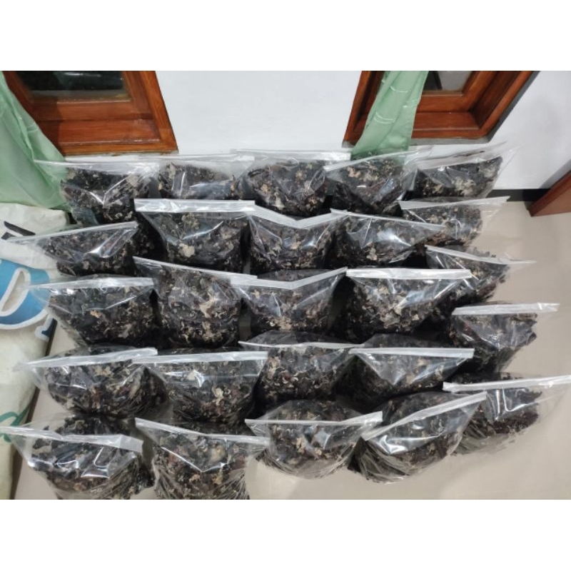 

Jamur kuping kering 100gr