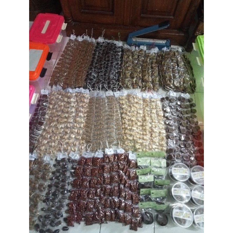 

BUMBU DAPUR 1000 isi 12