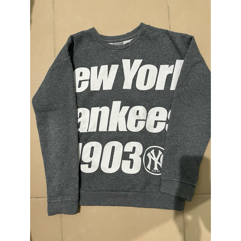 MLBNY crewneck