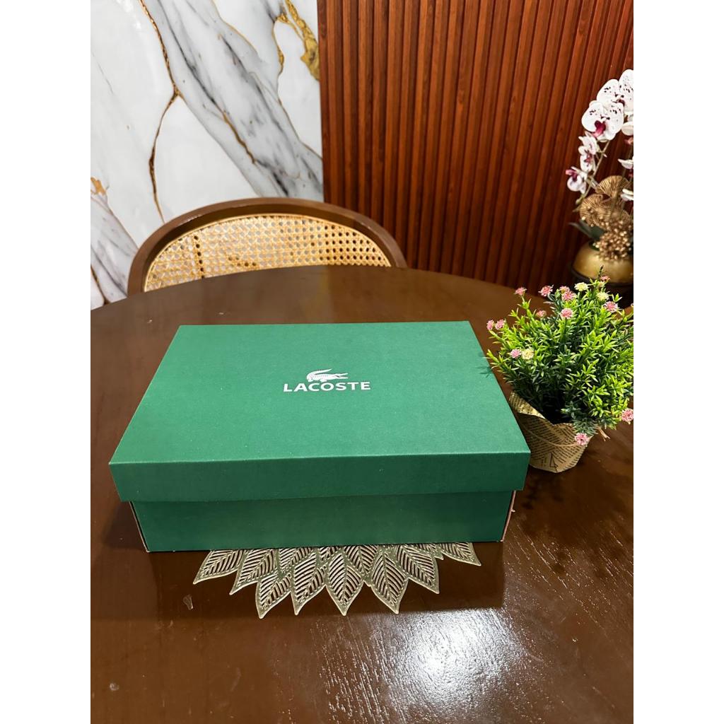INNER_BOX_SEPATU_LACOSTE