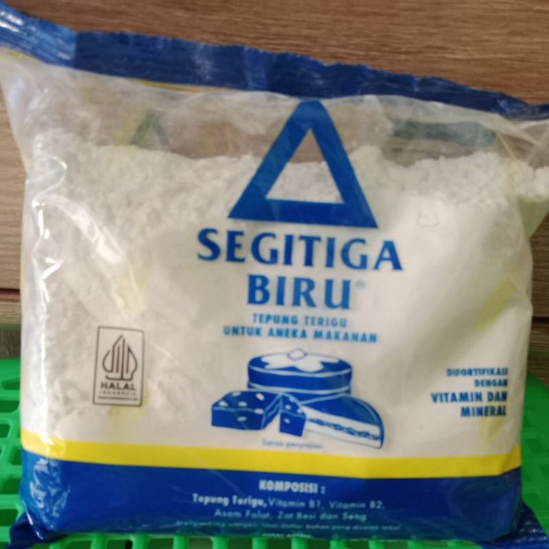 

Tepung Terigu Segitiga Biru