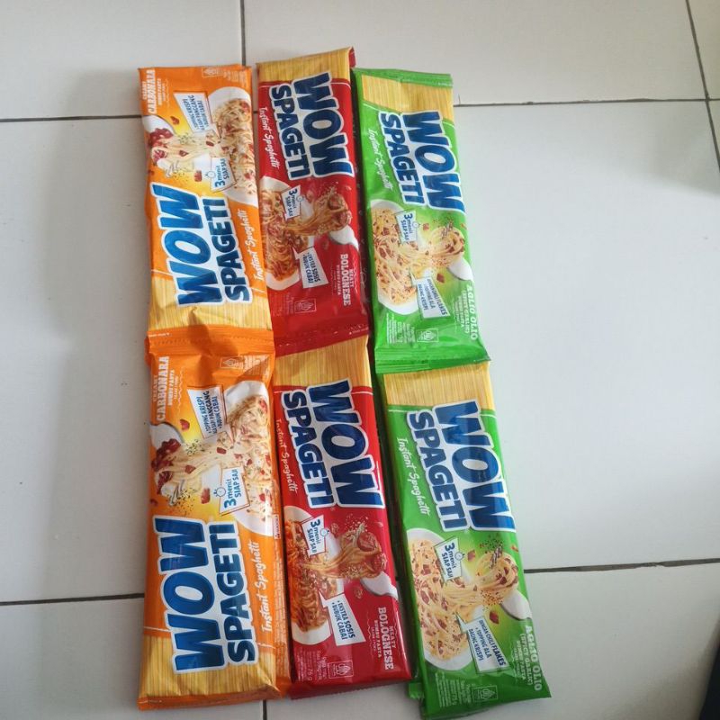 

WOW SPAGETI RENTENG 1 RENTENG ISI 5