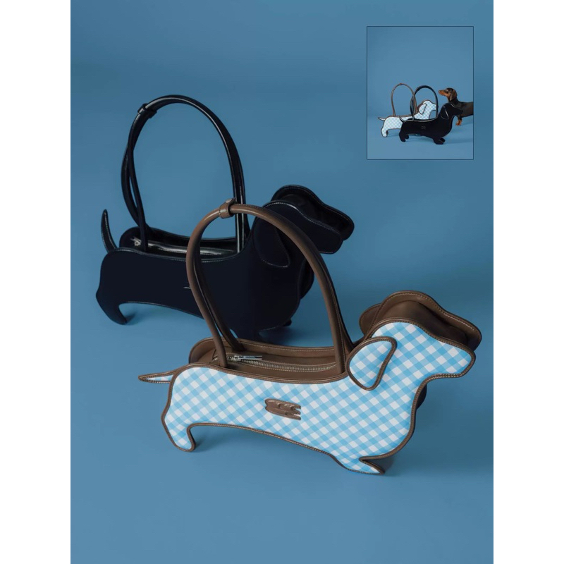 Crying Center Daschund Bag