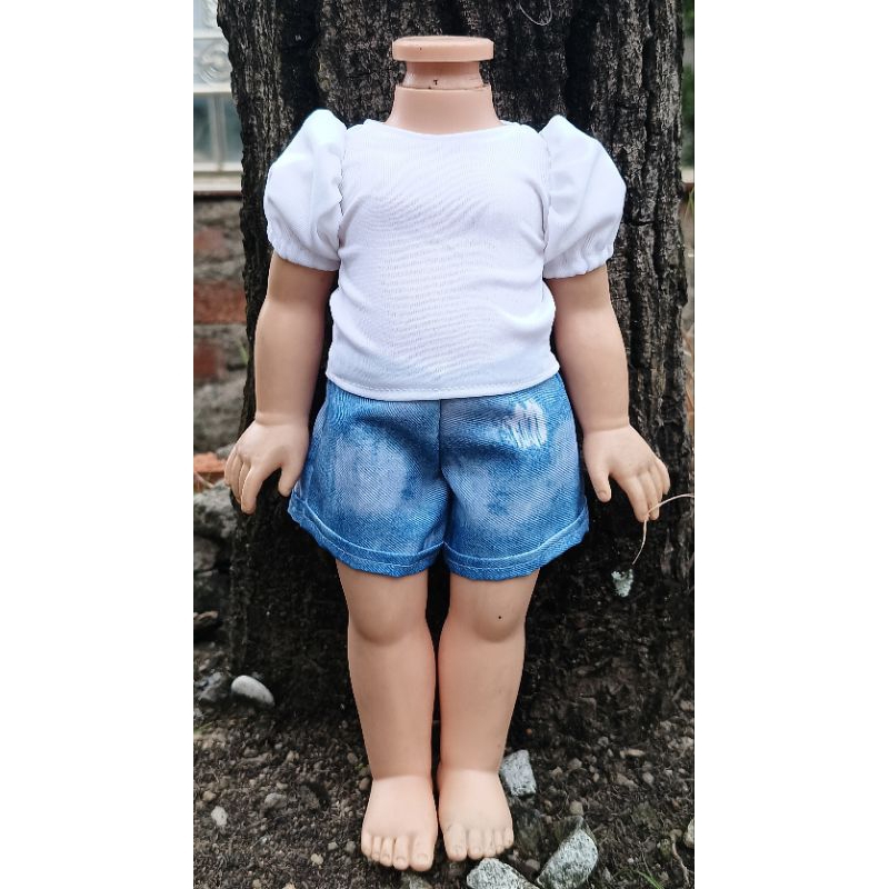 baju boneka animator