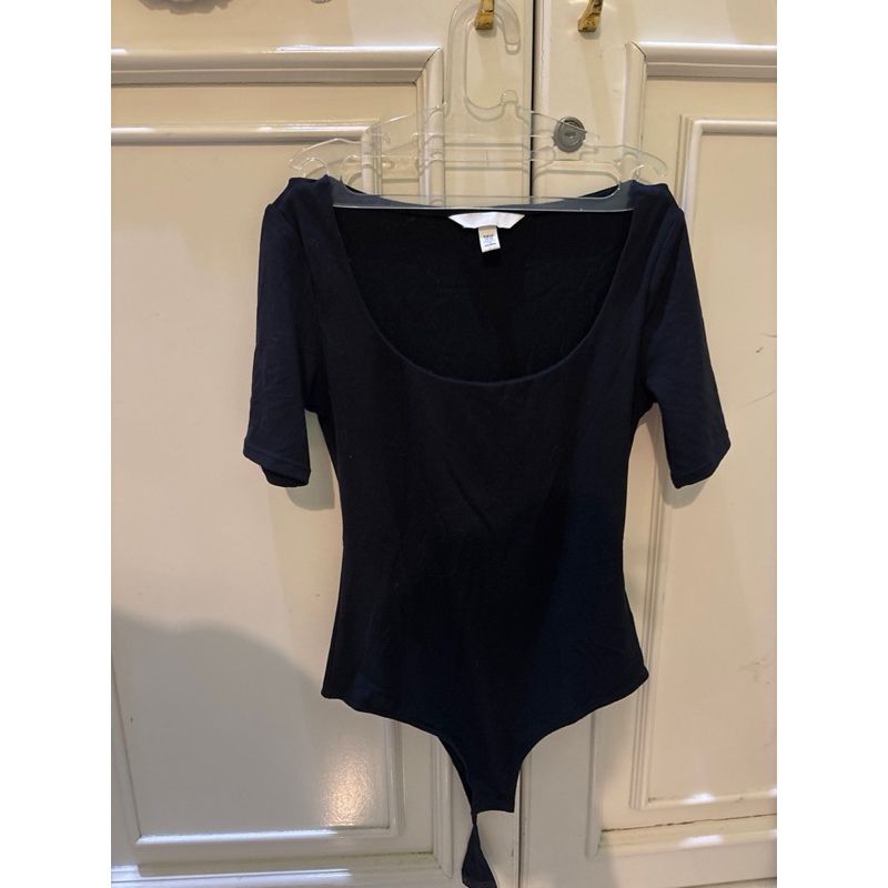 atasan wanita bodysuit hnm preloved