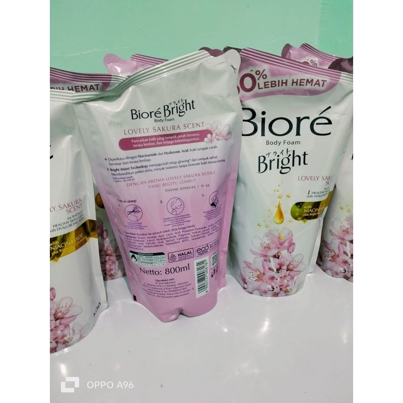 biore bright lovely sakura 800ML