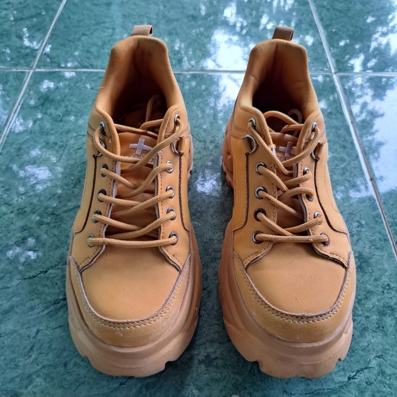 Sneakypair Shirley Earthy Mustard Sepatu Sneakers