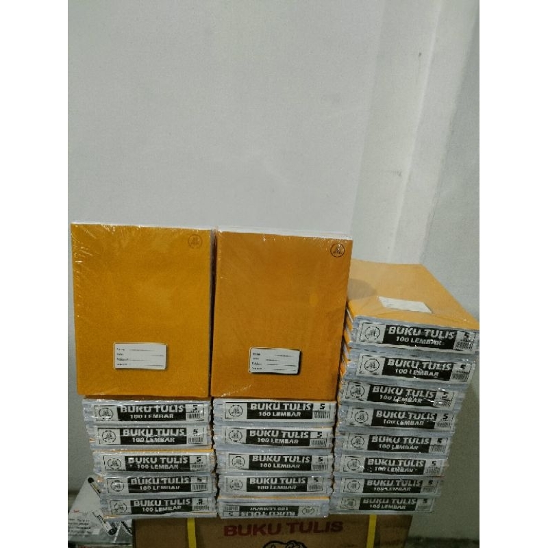 

Buku Tulis AA isi 100 lembar (1 pak=5pcs)