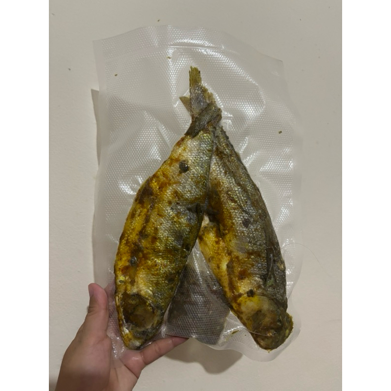

ikan bandeng presto bumbu kuning+sambal ulek