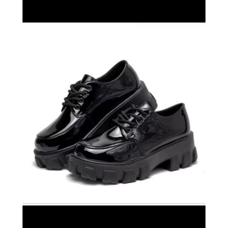Spatu Dokmar sneakers wanita hitam Korean style