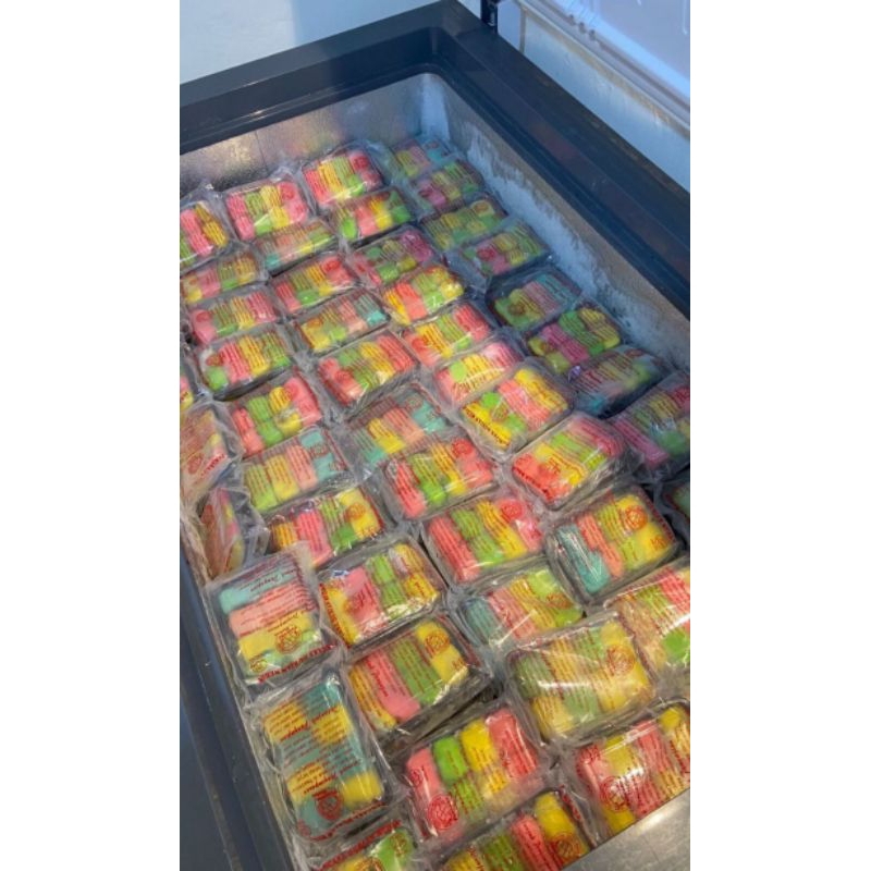 

PANCAKE DURIAN MEDAN 150 GRAM ISI 8