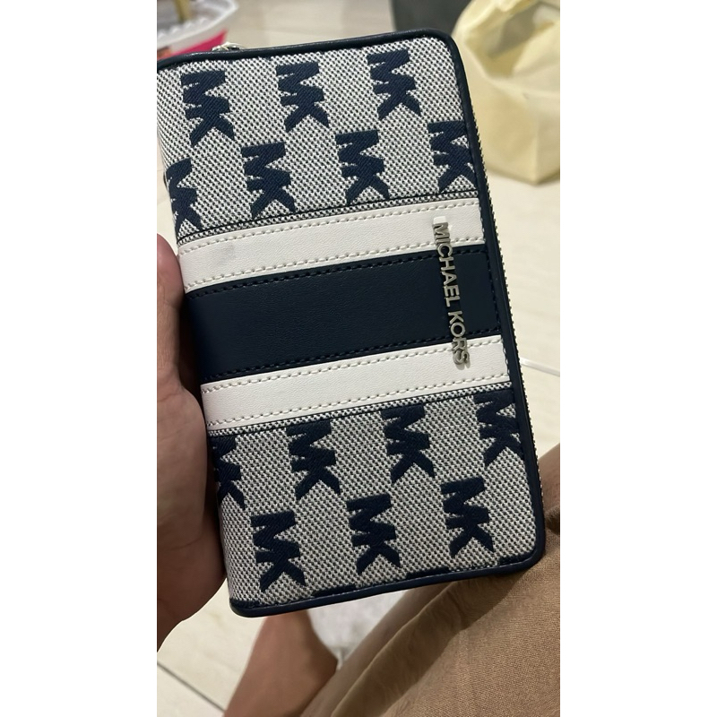 dompet michael kors