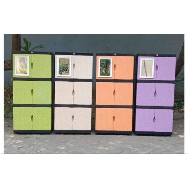 lemari plastik 3susun