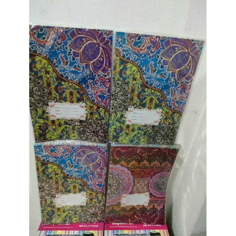 

Sampul Buku Tulis Kertas Boxy Motif Batik (1pak isi 20 lembar)