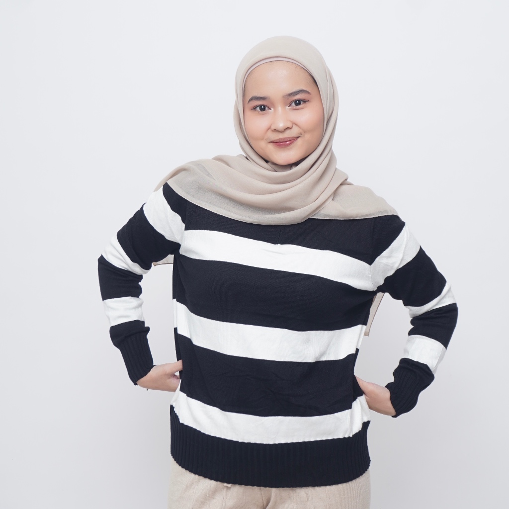Atasan Rajut Wanita Strip Knitwear Top Perempuan Outer Cewek Hitam Putih