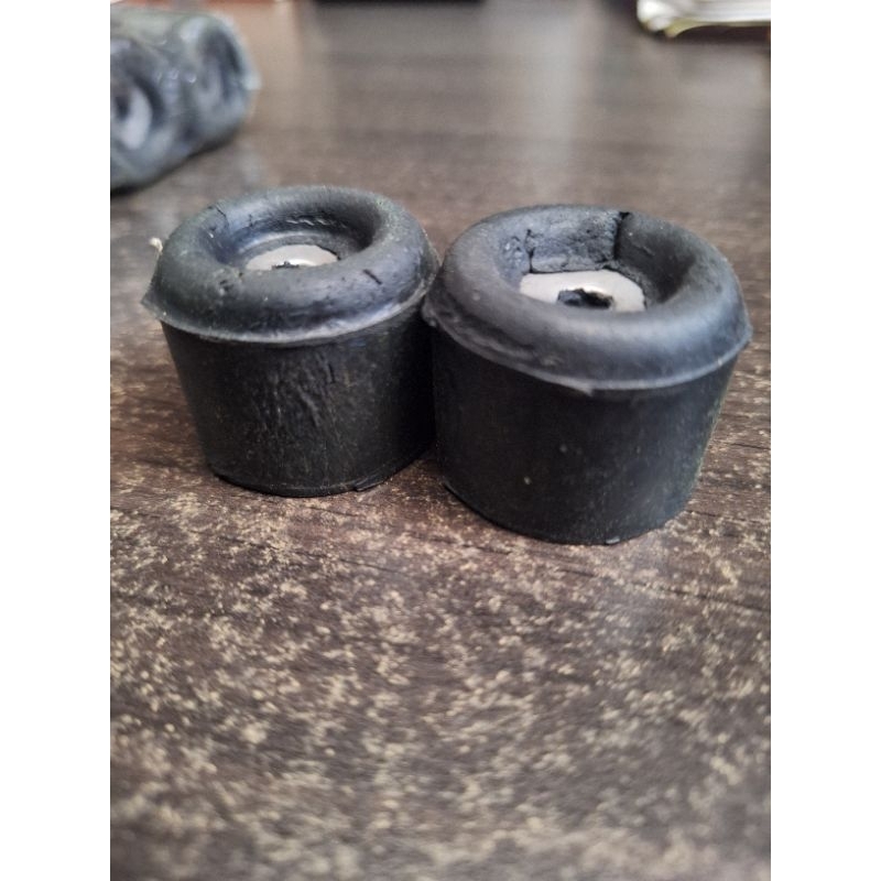 KAKI MEJA / KAKI SOFA KARET UKURAN 3cm