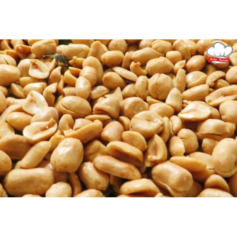

kacang kupas goreng gurih renyah cemilan food makanan ringan
