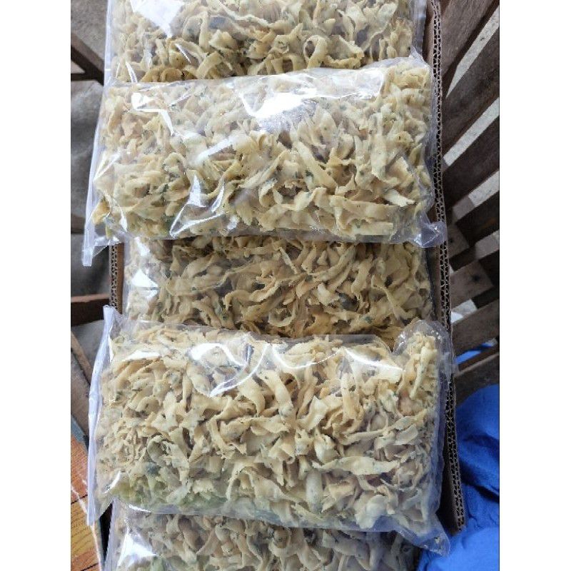 

pangsit stick sledri/kue bawang viral,khas Magelang,1kg