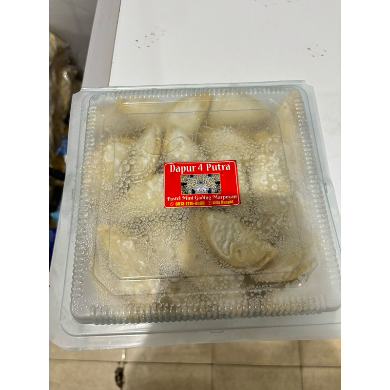 

Pastel mini isi sayuran isi 50 pcs