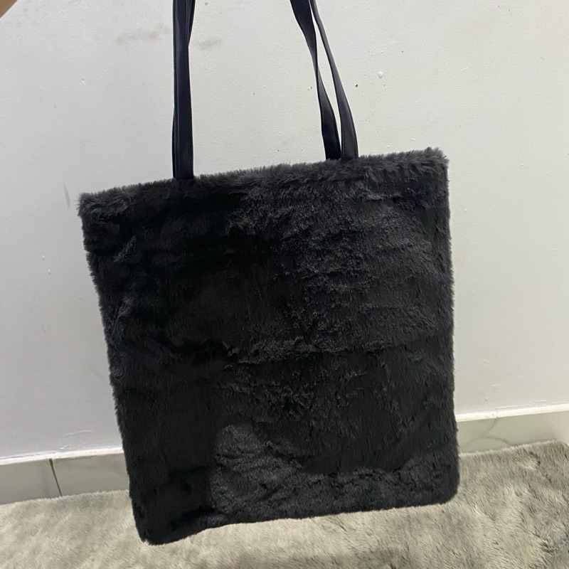 tote shoulder bag abu tua bulu halus dr menard