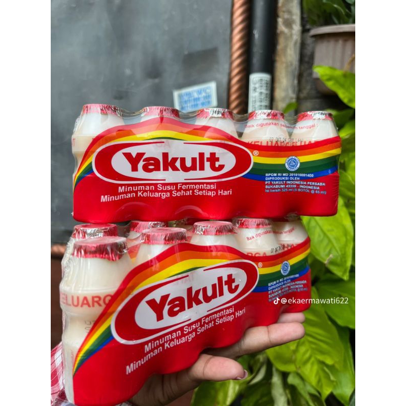 

yakult minuman prebiotik 1 pacs isi 5 botol
