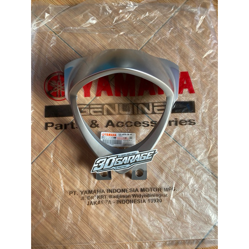 Cover Lampu depan silver fino grande 125