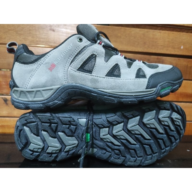 sepatu gunung sepatu hiking karrimor size 46,5 / 30,5 cm