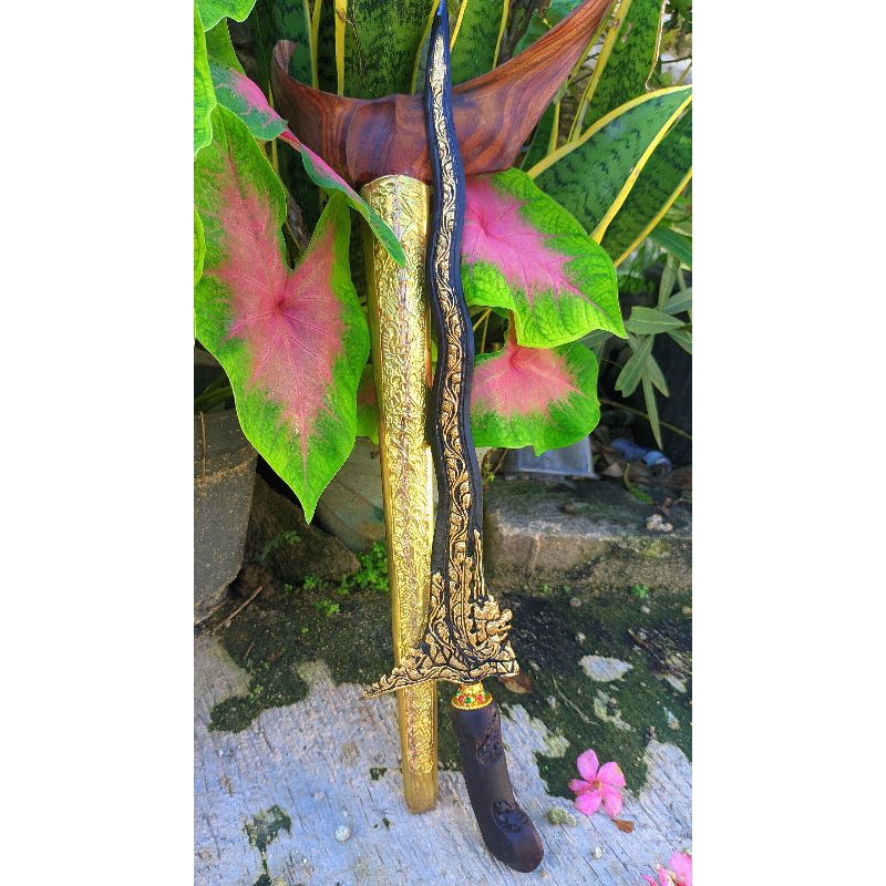 keris kinatah nogo Sapto primitif kembangan sepuhan emas berkwalitas