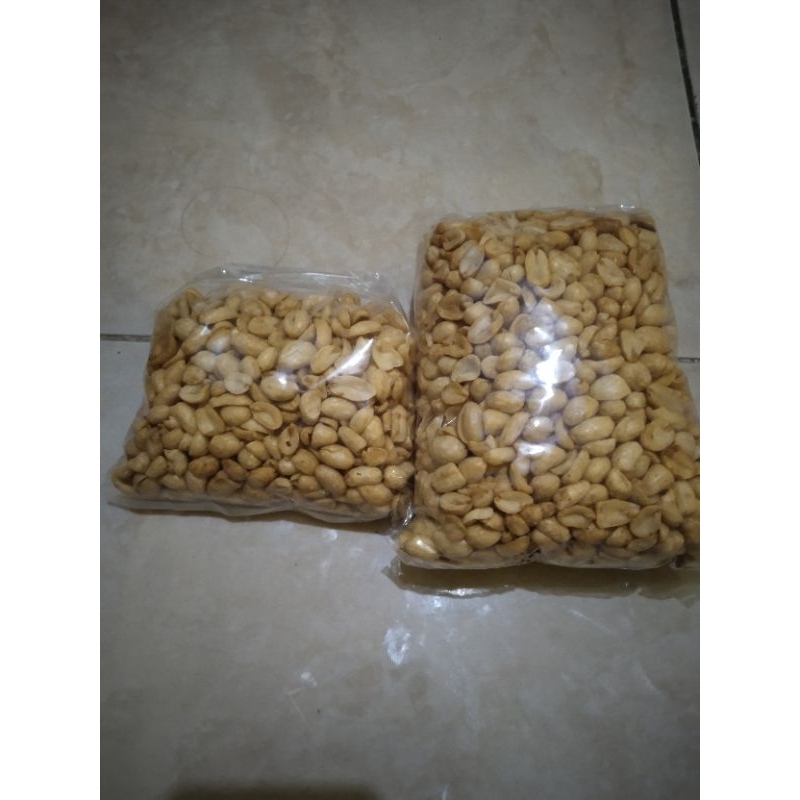 

KACANG GORENG/KACANG GAWIL KHAS CIREBON