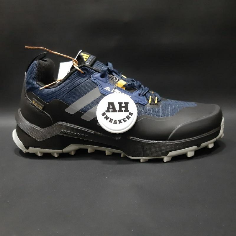SEPATU TERREX AX4 GTX NAVY BLACK