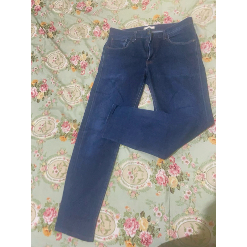 celana jeans uniqlo