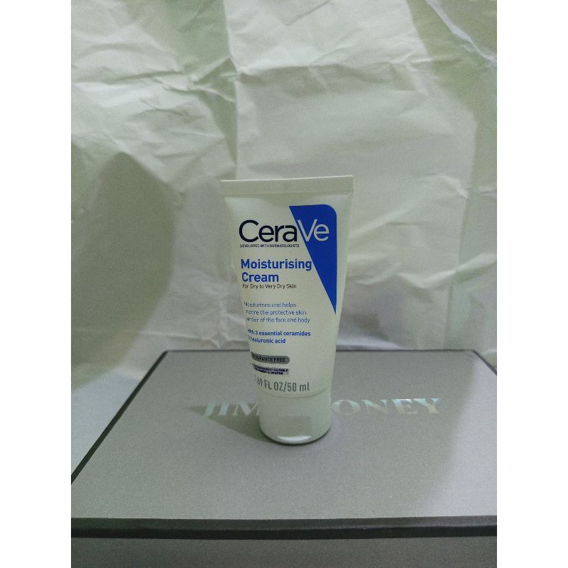 Preloved Cerave moisturizing cream