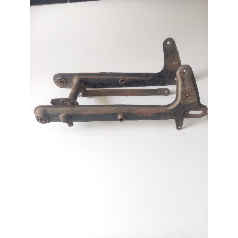 arm suzuki a100 tahun tua