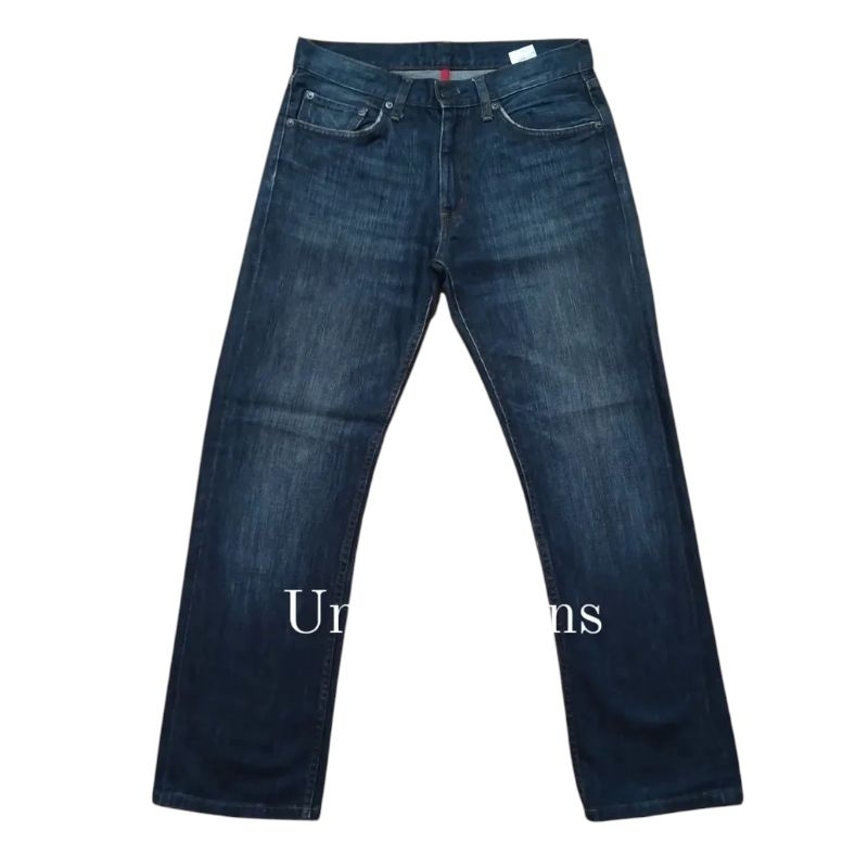 Jeans pria keren UNIQLO bahan tebal ngaret model reguler second preloved