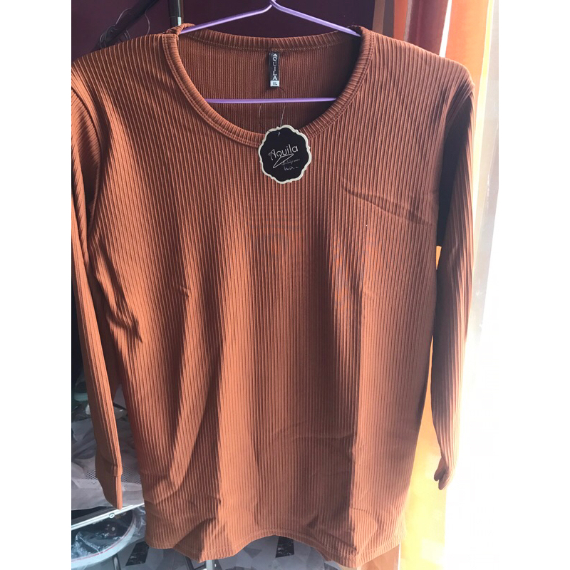 Atasan Knit Aquila