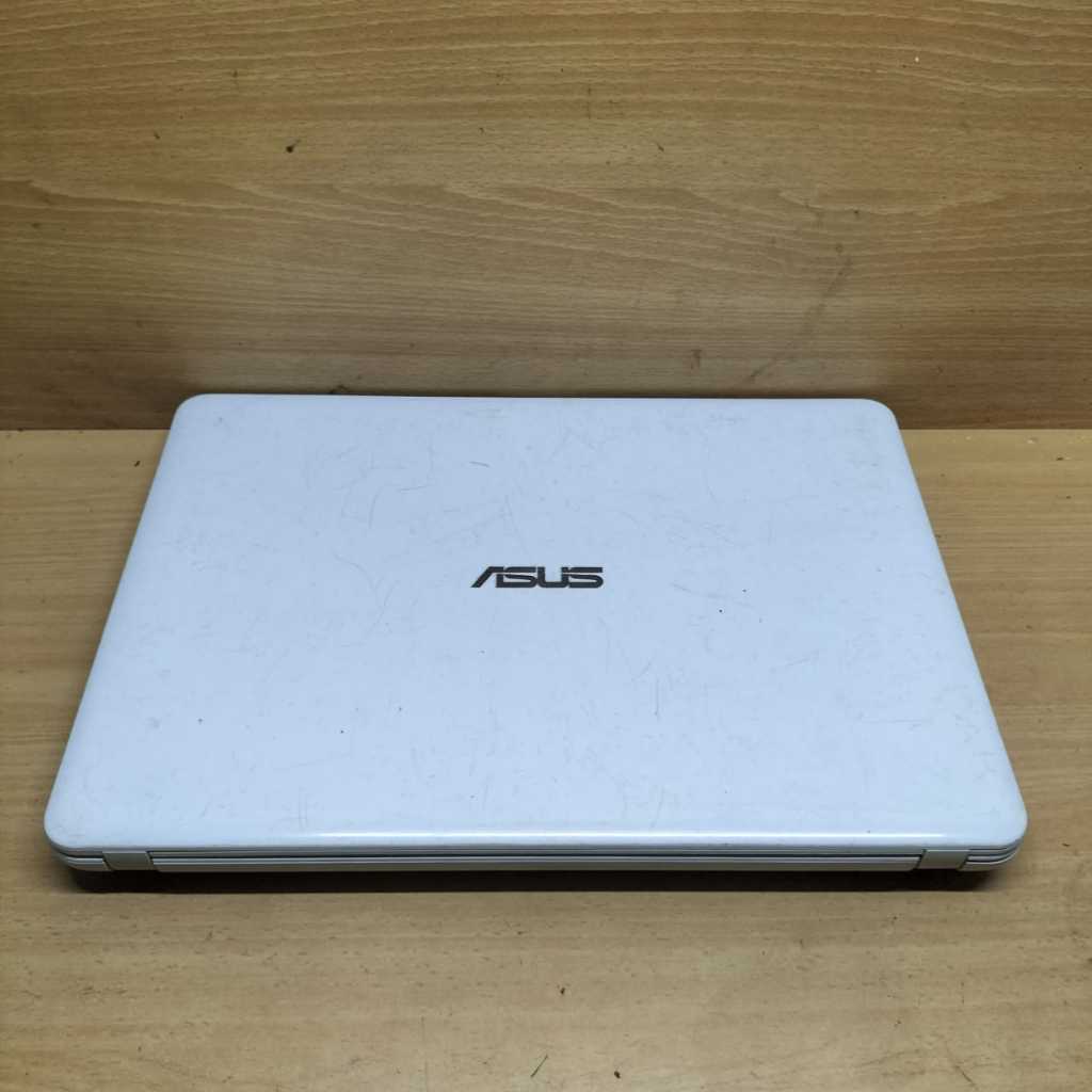 Kesing Casing Case Laptop Asus X441N X441S X441M