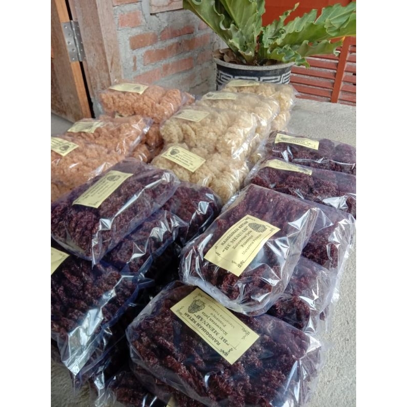 

RENGINANG KETAN HITAM / RENGINANG KETAN MENTAH / Rangginang / Rengginang / ranginang ( bisa cod)