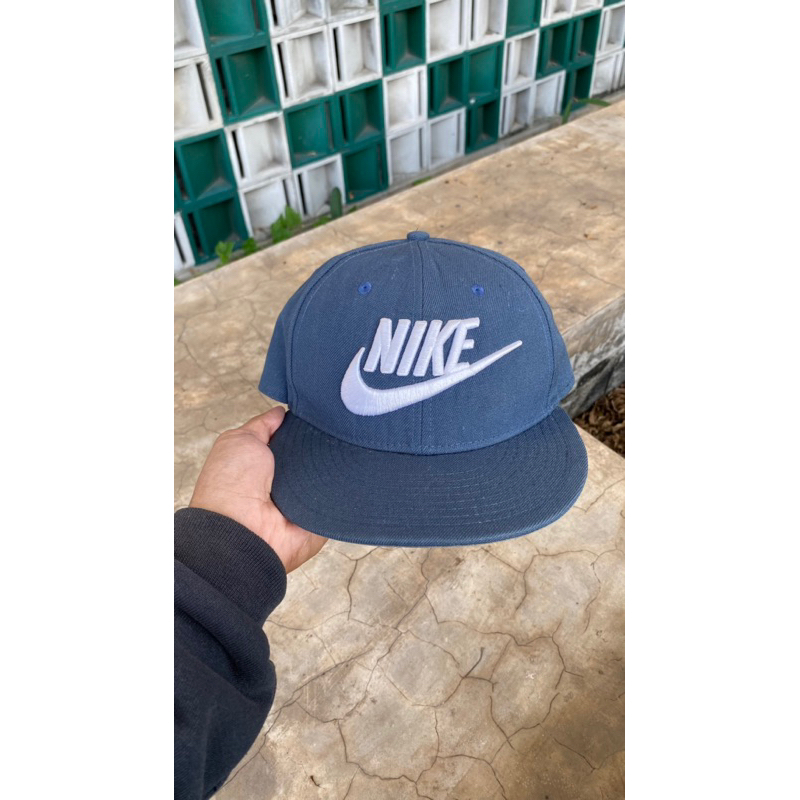 Topi Nike snapback