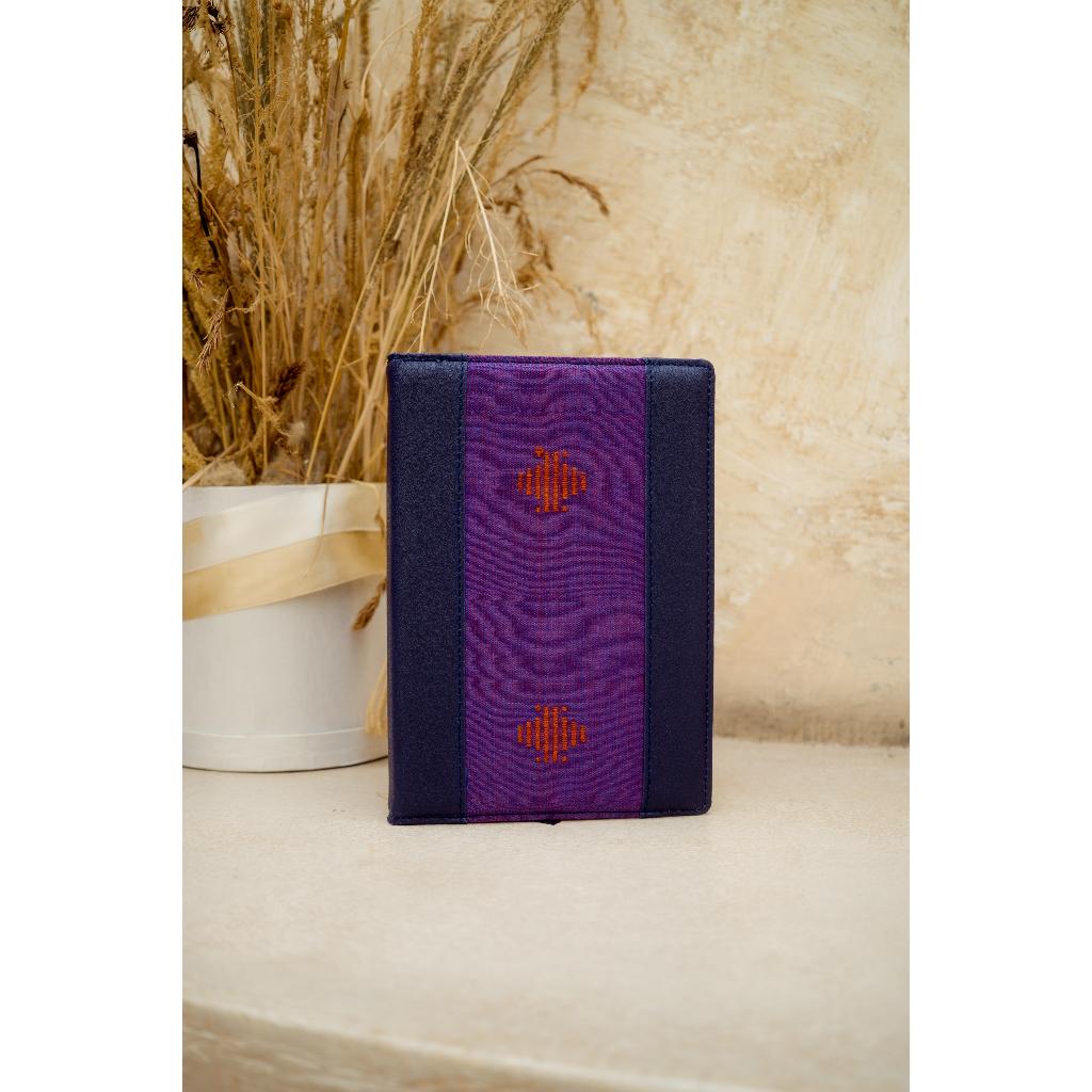 

Notebook Tenun Mantar - Nawa