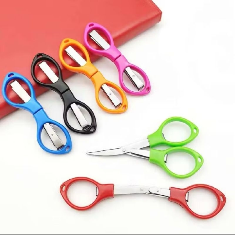 

Gunting Lipat Portable Gunting Lipat Mini Travel Bentuk Kacamata 1Pcs