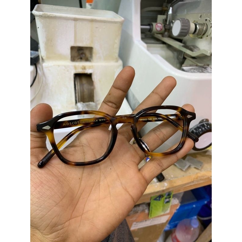 kacamata seken original moscot barang masih mulus