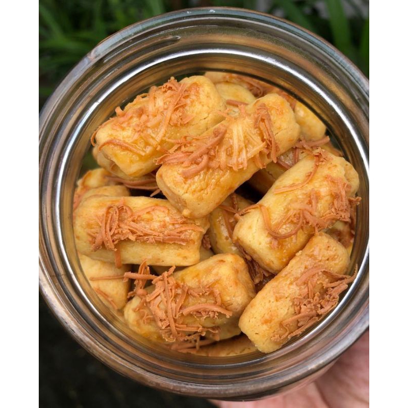 

Kue Kering KAASTENGEL PREMIUM – Gurih, Renyah, dan Lumer di Mulut!