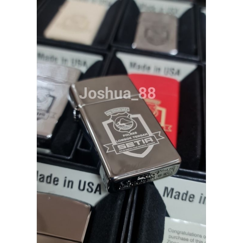 Zippo Original Korek Api Ukir Logo Polres Lombok Akpol 38 Black Ice Slim Bisa Ukir Nama Logo Sendiri
