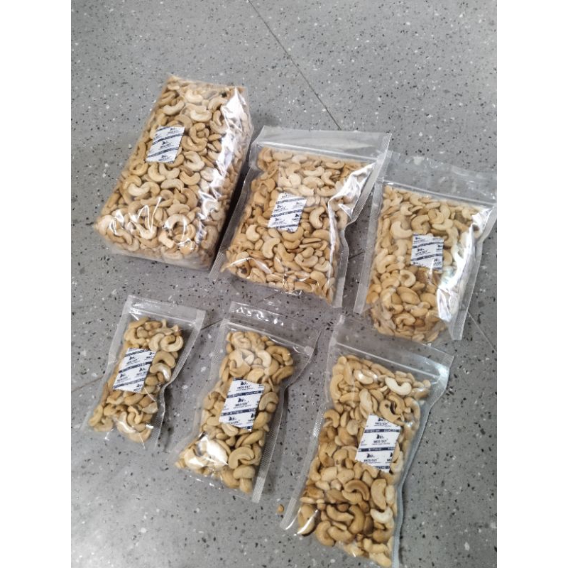 

kacang Mede pecahan matang original 200gram