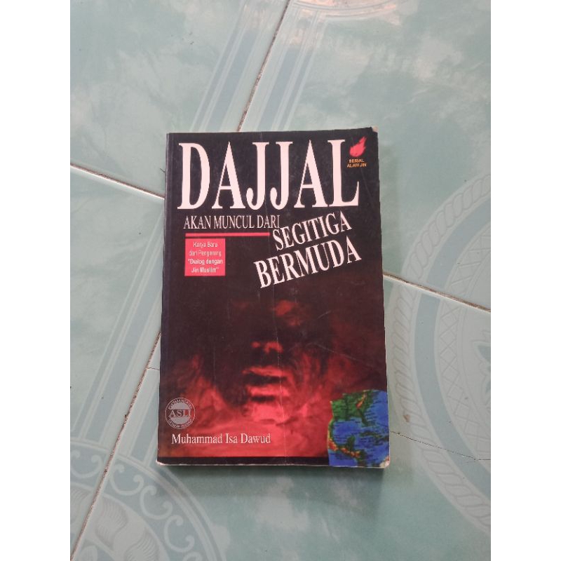 Buku Dajjal segitiga BermudaBuku Dajjal akan muncul dari segitiga Bermudal