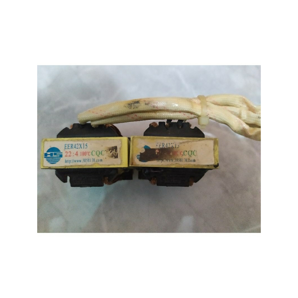 2trafo EER42X15 dan EER43X15 22:4 =1pasang (2trafo)