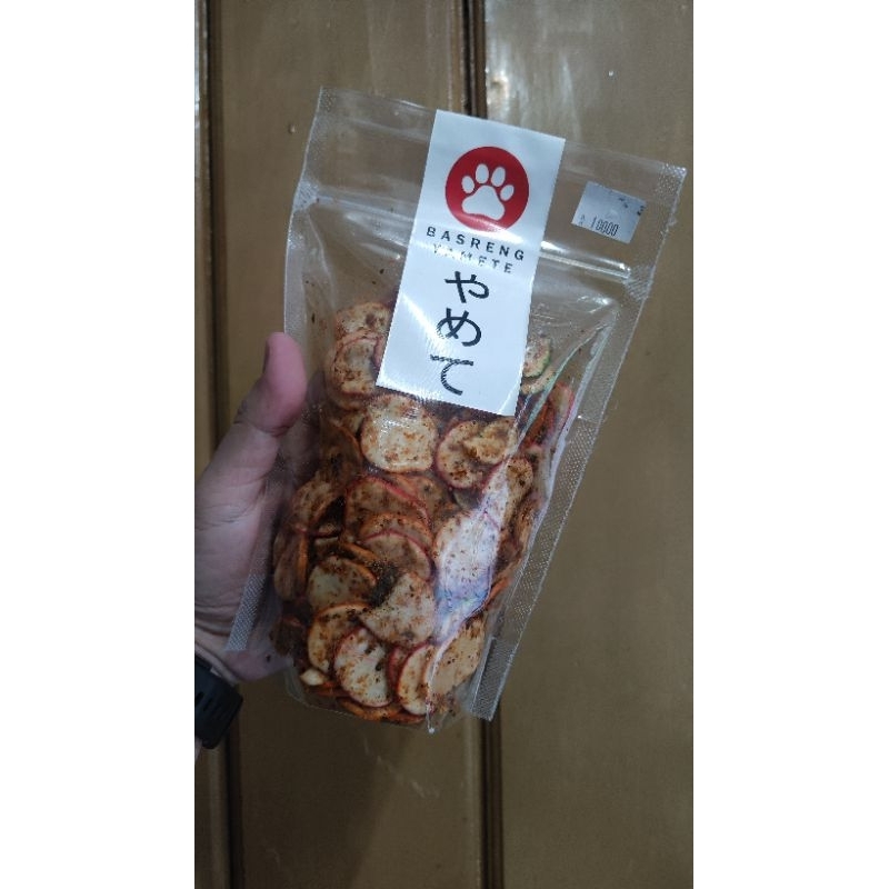 

Kerupuk Bantat Pedas Yamete Daun Jeruk