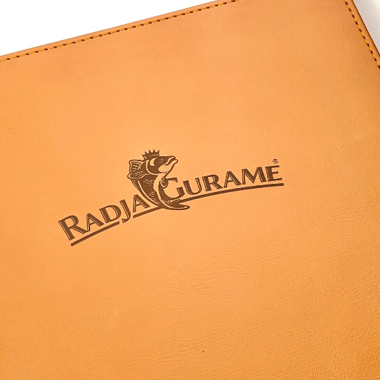 

Buku Menu Jakarta - Buku Menu FREE LOGO laser - Berbagai macam model (jepit baut, jepit siku, jepit, ring binder) - Restoran Hotel Cafe