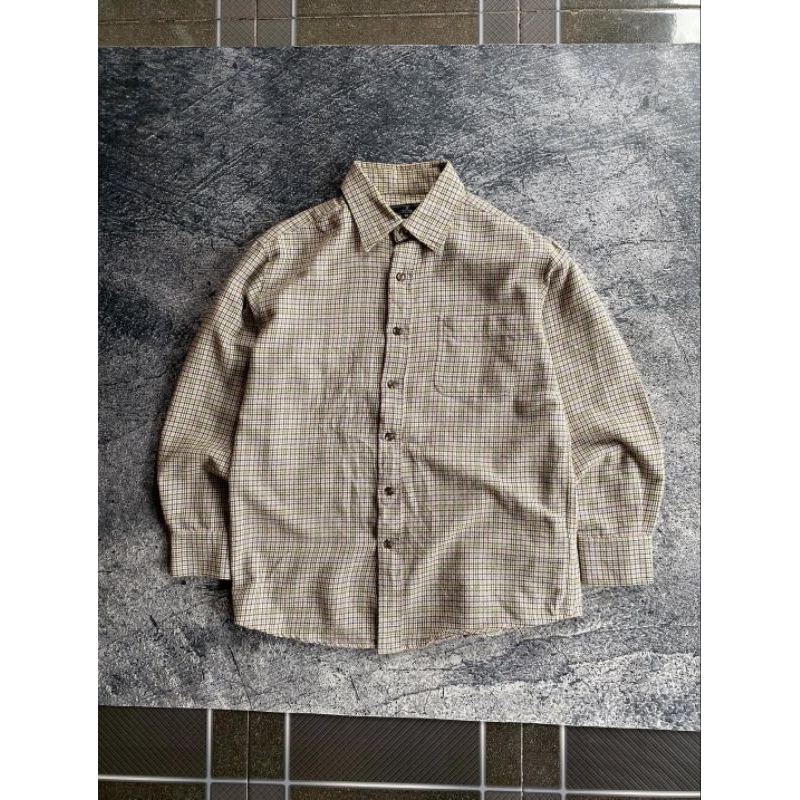 Kemeja flanel feuston skena outfit