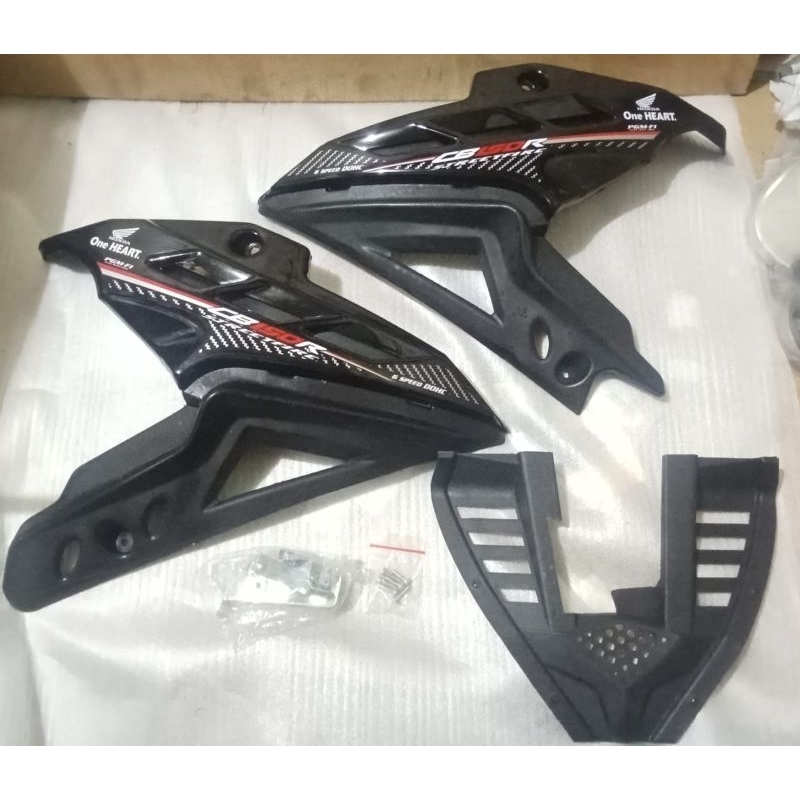 Cover Mesin CB150R New Vixion Hitam Cover Engine CB150r Tutup Mesin Vixion CB150r Cover Mesin